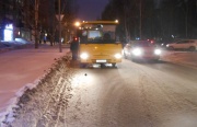 В Екатеринбурге пассажирка автобуса в ДТП получила травму головы и перелом ребер