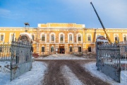 МУГИСО остановило ремонт крыши Оровайских казарм