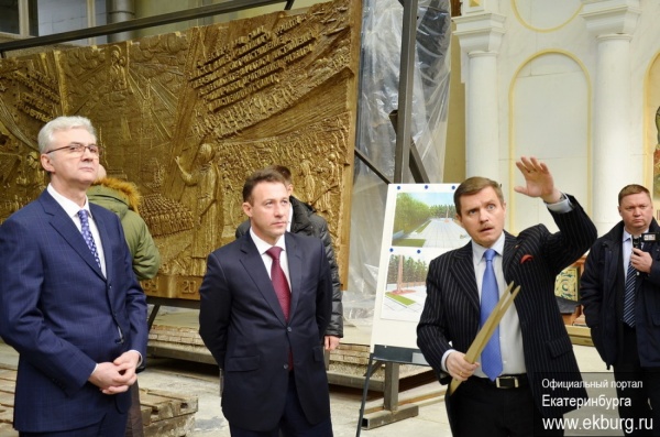 Холманских назвал работу по реконструкции Широкореченского мемориала «хорошей» - Фото 1