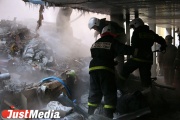 В Дегтярске при пожаре погибли 35-летняя женщина и ее 11-летний сын