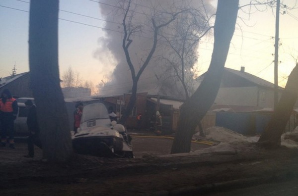 Утром в Екатеринбурге сгорел частный дом - Фото 1