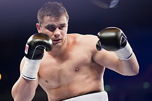 Российский боксер-тяжеловес Денис Бойцов введен в искусственную кому - Фото 1