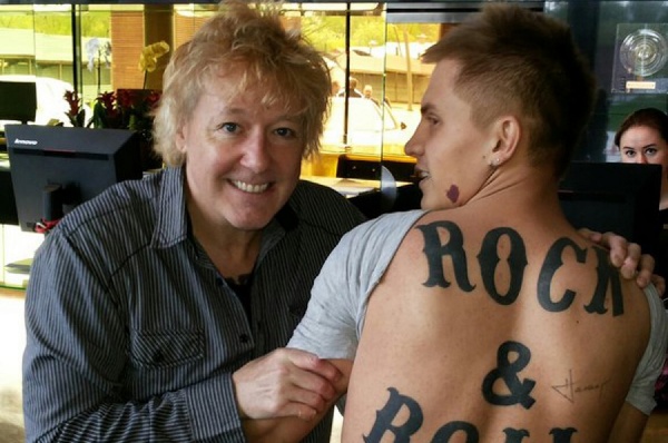 Вот это да! Ударник Scorpions оценил татуировку художника из Екатеринбурга, за созданием которой он наблюдал через соцсети - Фото 1