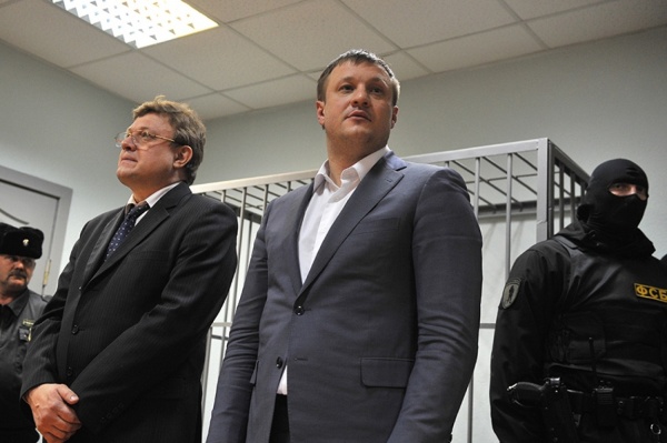 Свердловский суд оставил челябинского вице-губернатора за решеткой - Фото 1