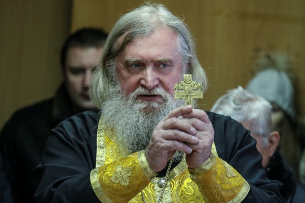 Свердловских священнослужителей стали обучать основам борьбы с наркоманией - Фото 1