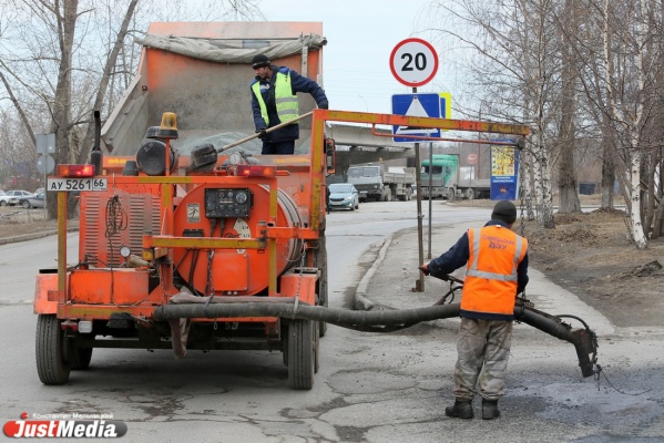 Дороги в Свердловской области строят и ремонтируют тюменские компании - Фото 1