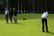 В дух лицеях Екатеринбурга с сентября начнут обучать игре в гольф