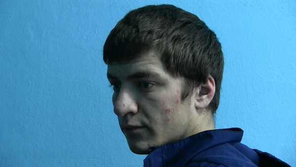 В Екатеринбурге по подозрению в уличном грабеже задержаны двое профессиональных борцов - Фото 1
