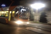 В Екатеринбурге горожане ночью заметили инновационный трамвай