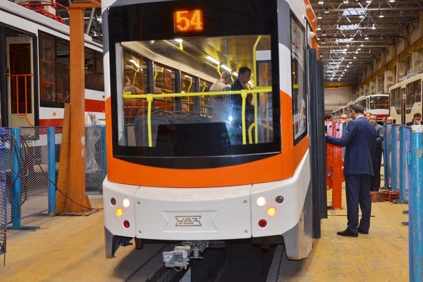10 низкопольных трамваев «Уралтрансмаша», закупленных по федеральной программе, могут появиться в Екатеринбурге уже в этом году - Фото 1