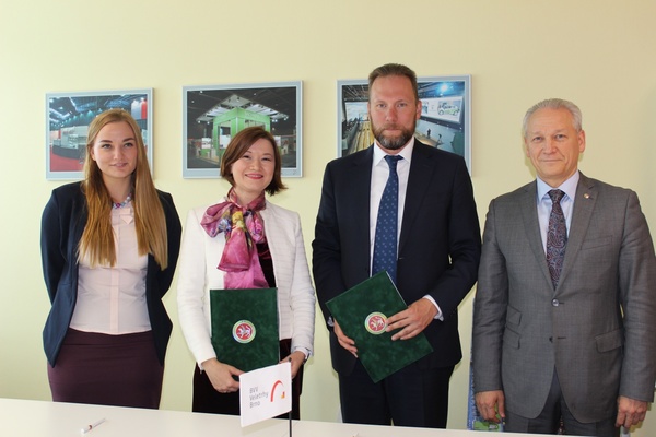 Топ-менеджеры «Титановой долины» слетали в Чехию, чтобы подписать соглашение с Татарстаном - Фото 1