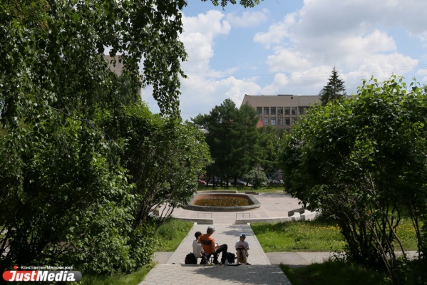«Зеленая» пешеходная зона и парк: голландские архитекторы разработали концепцию общественных пространств на улице Челюскинцев - Фото 1