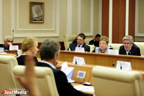 Депутаты ЗакСО забраковали законопроект о полномочиях в сфере здравоохранения - Фото 1