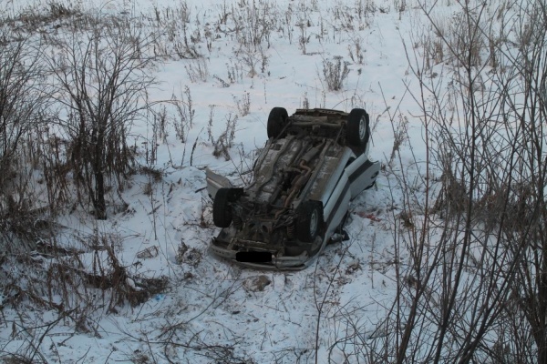 За минувшие выходные в Свердловской области в авариях погибли 5 человек. ФОТО - Фото 1