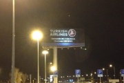 Депутат Зубарев раскритиковал рекламу «Турецких авиалиний» вблизи аэропорта «Кольцово»