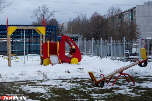 После трагедии в новосибирском садике свердловский депутат просит прокуратуру проверить игровые площадки - Фото 1