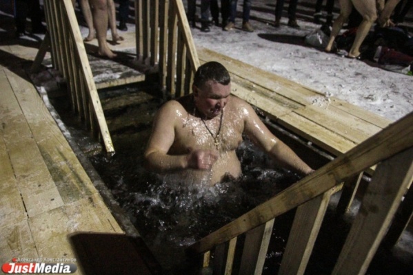 Крещение в Екатеринбурге в этом году будет «теплым» и снежным - Фото 1