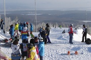 В «Солнечной долине» любители-экстремалы освоили трассу Кубка мира по сноуборду