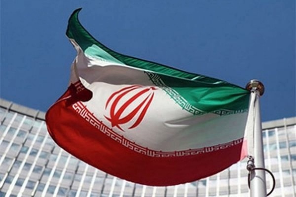 Иран выразил готовность к переговорам с РФ и Эр Риядом по ценам на нефть