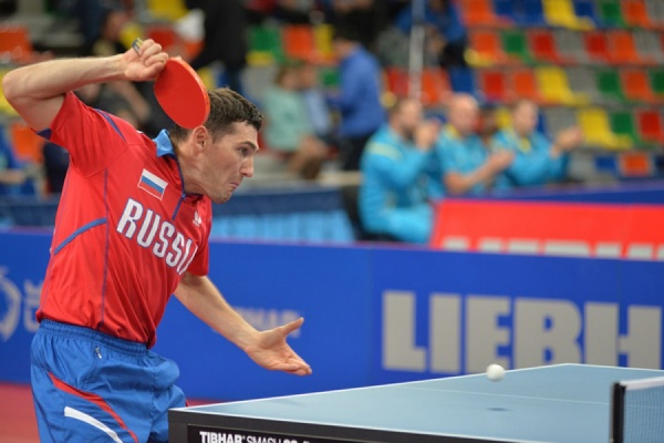 Григорий Власов стал серебряным призером чемпионата России по настольному теннису - Фото 1