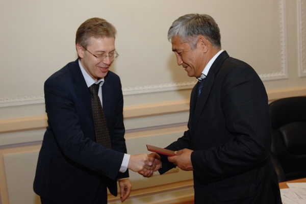 Сагынбек Абдрахманов стал полномочным представителем УрФУ в Кыргызской Республике - Фото 1