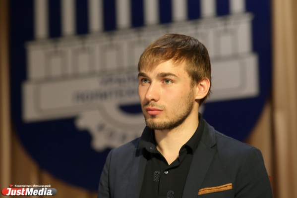 Антон Шипулин стал лучшим российским биатлонистом по итогам сезона - Фото 1