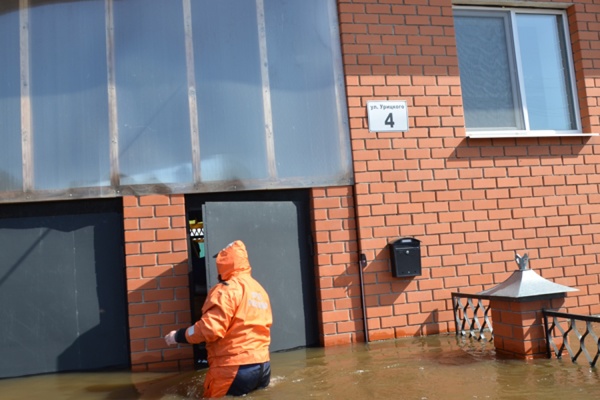 В Ирбите затоплены уже 53 дома - Фото 1
