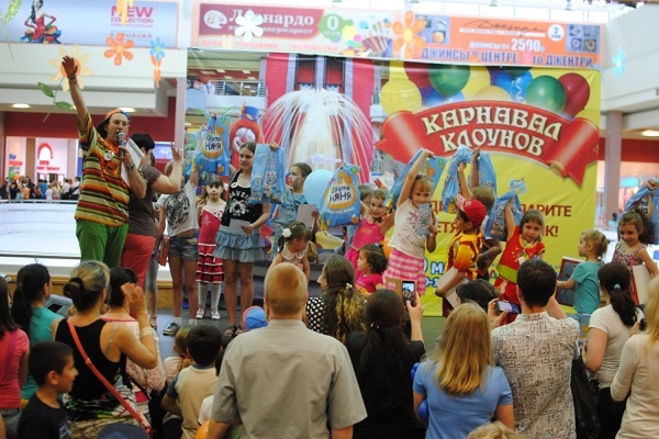 Можно ходить колесом и стоять на голове! В Екатеринбурге пройдет «Карнавал клоунов» - Фото 1