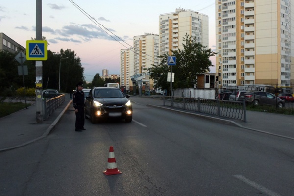 На Билимбаевской в ДТП пострадал подросток-пешеход - Фото 1