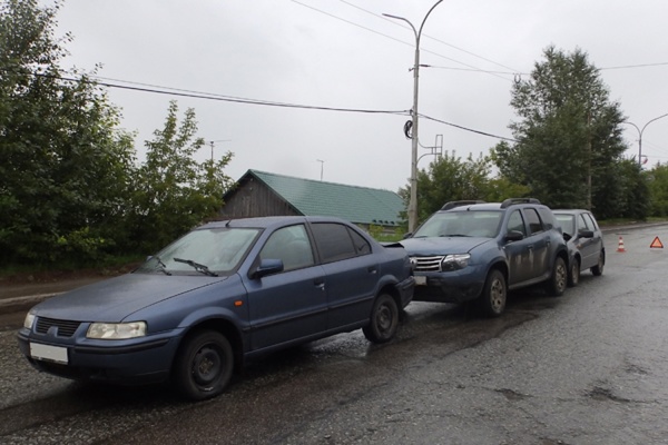 В Каменске-Уральском один автомобиль дважды стал участником ДТП на одном и том же месте - Фото 1