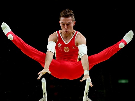 Уралец Давид Белявский завоевал бронзу на брусьях на Олимпиаде в Рио - Фото 1