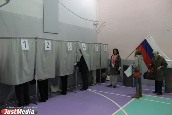 В день выборов в Екатеринбурге откроются 546 постоянных и 25 временных избирательных участков - Фото 1