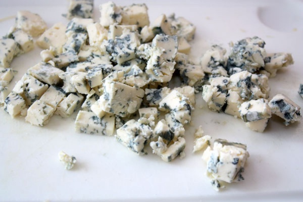 В УрФУ будут выращивать голубую плесень для сыров - Фото 1