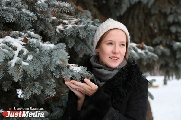 Бизнес-леди Анна Кычакова: «В этом году я люблю зиму, она обволакивает уютом». В Екатеринбурге по-прежнему без снега и мороз. ФОТО и ВИДЕО - Фото 1