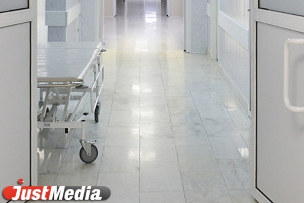 В Среднеуральске трое подростков попали в больницу с отравлением психотропными веществами - Фото 1