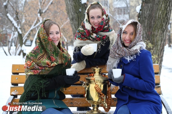 Шоу-балет ЯГОDA: «Мы очень любим зиму. Это — весело». В понедельник в Екатеринбурге, наконец-то, «потеплело». Днем — минус 10 - Фото 1