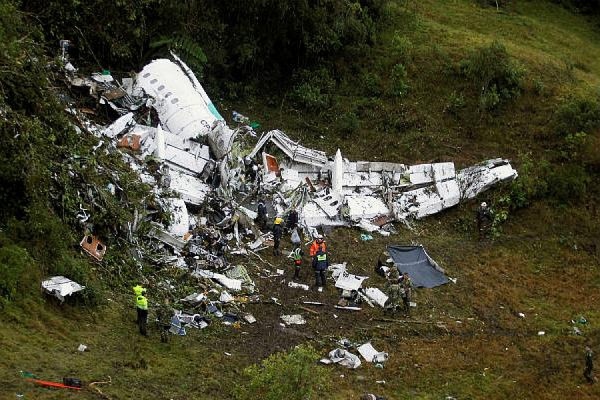 «В судне закончилось топливо». Стали известны причины крушения самолета в Колумбии - Фото 1