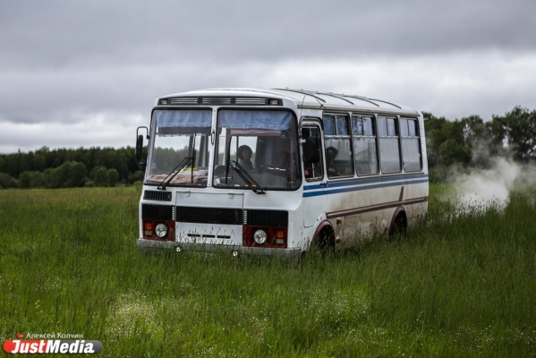 В Сысерти водители муниципальных автобусов сидят без зарплаты - Фото 1