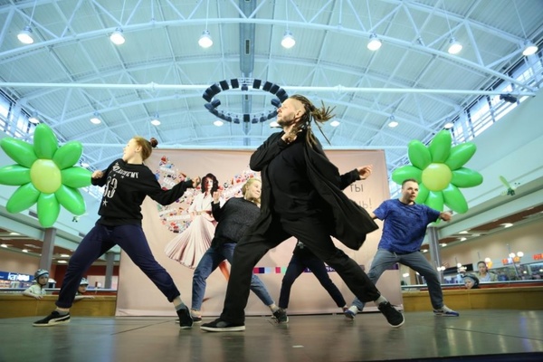 Жители Екатеринбурга определят победителей танцевального батла - Фото 1