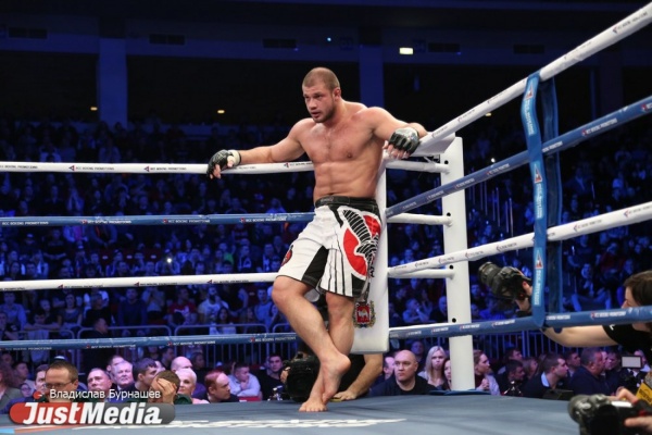 Следующий бой Ивана Штыркова пройдет в Екатеринбурге 5 мая! Соперник – британец, выступавший в UFC - Фото 1