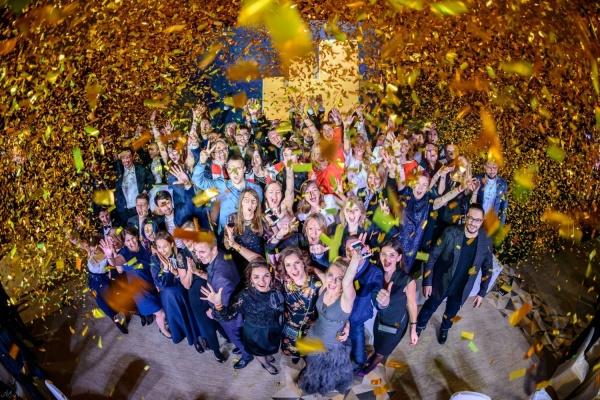 Рекламщики «Восхода» взяли золото и бронзу на Effie Awards Russia 2017 за ролики для федерального банка - Фото 1