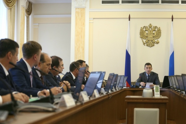 Куйвашев объявил, когда распустит кабинет министров - Фото 1
