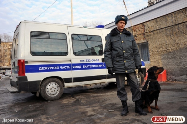 Свердловские полицейские задержали пьяного колхозника, сообщившего о бомбе в родном селе - Фото 1
