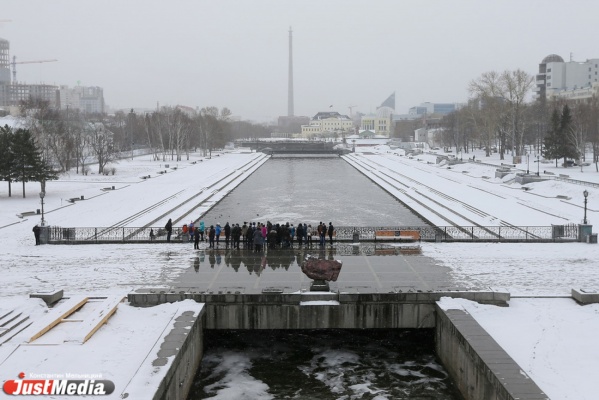 Выходные в Екатеринбурге будут прохладными и снежными - Фото 1