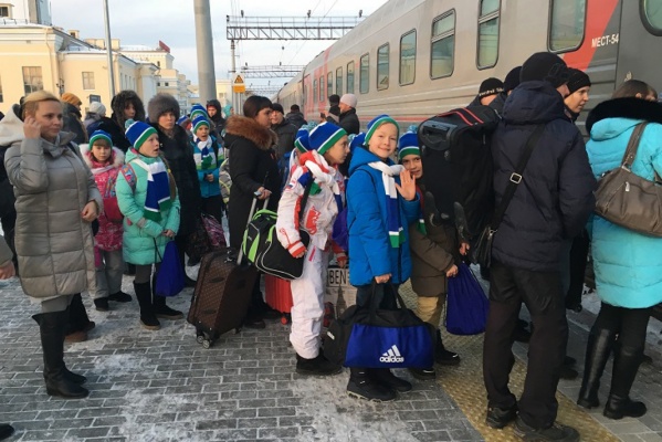 Почти 150 свердловских школьников отправились на Кремлевскую елку. ФОТО - Фото 1