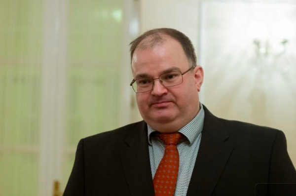 Министр здравоохранения посетил скандальную больницу в Белоярском ГО и взял ситуацию под личный контроль - Фото 1