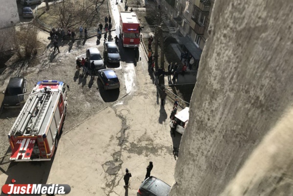 В девятиэтажке на Эльмаше, где прогремел взрыв, пострадали 11 человек, в том числе 3 ребенка - Фото 1
