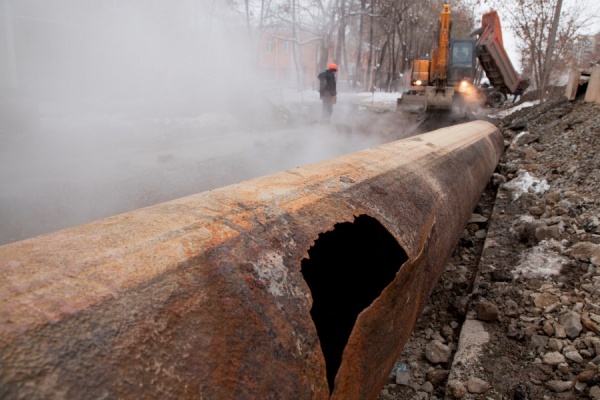 В Екатеринбурге более 20 домов остались без воды и тепла - Фото 1
