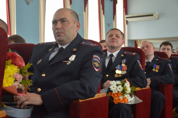 Свердловские полицейские торжественно отметили 300-летие ведомства - Фото 1