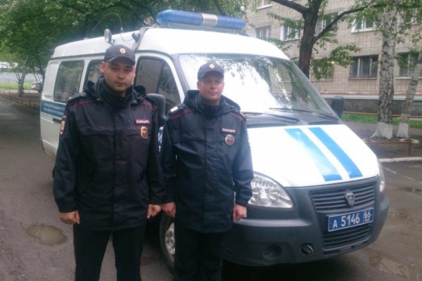 В Екатеринбурге полицейские спасли от смерти приезжую из Лесного - Фото 1